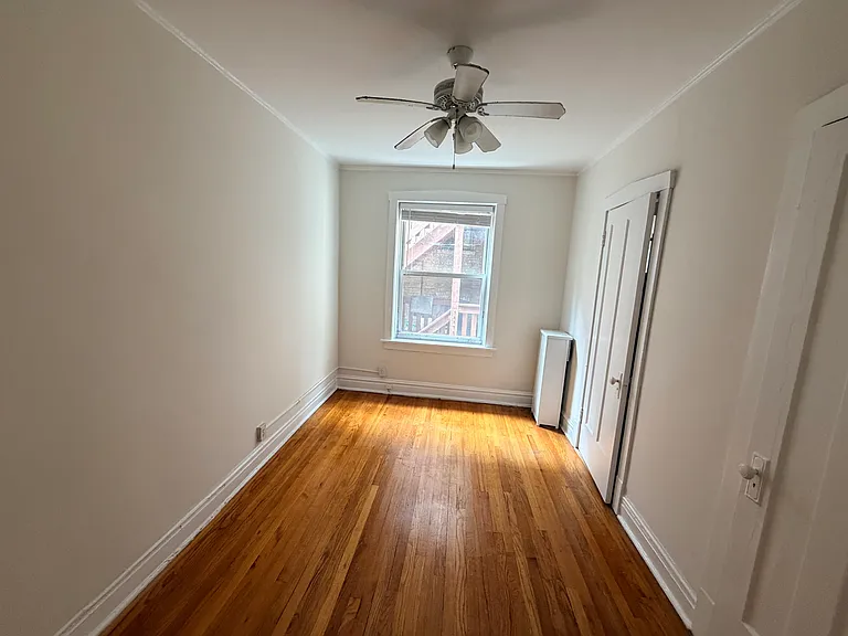 1243 W Chase Ave #2 — Photo 8