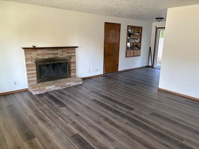 3 bed, 1.5 bath, 962 sqft, $1,800 — Photo 4