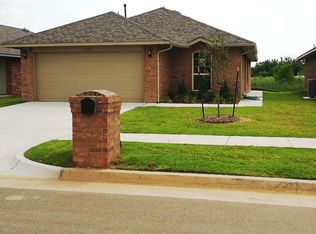 3020 Tenkiller Dr, Yukon, OK 73099