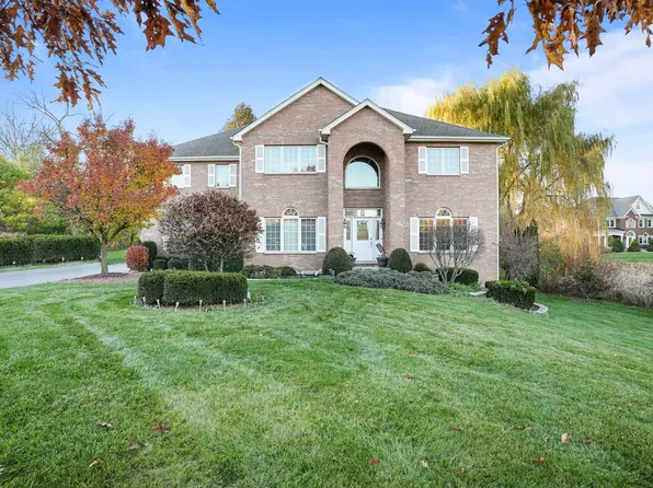 40388 Reed Ct, Wadsworth, IL 60083