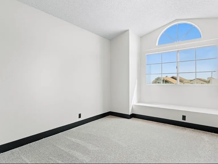120 Sandpoint Ln — Photo 16