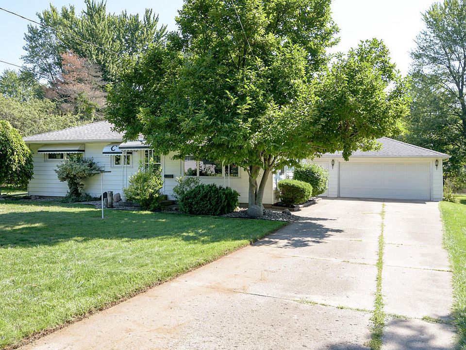1st image of 343 Dunham Dr