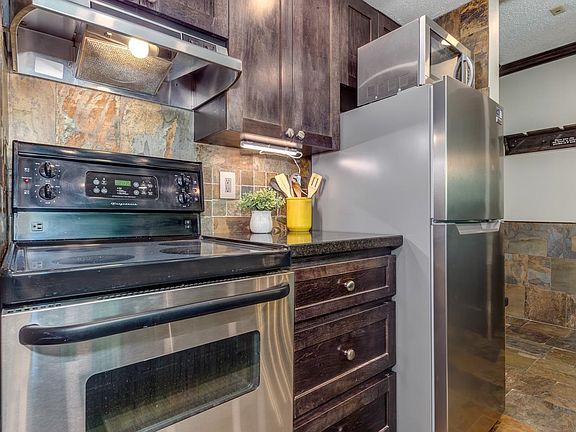 5th image of 4809 Spearhead Dr #404