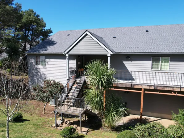 94083 Weber Way, Gold Beach, OR 97444