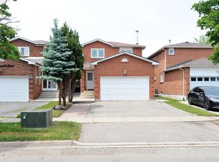 98 Gatesgill St, Brampton, ON L6X 3S7