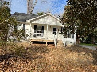 904 Liberty St, St matthews, SC 29135