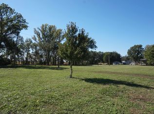 512 SE 6th St, Abilene, KS 67410