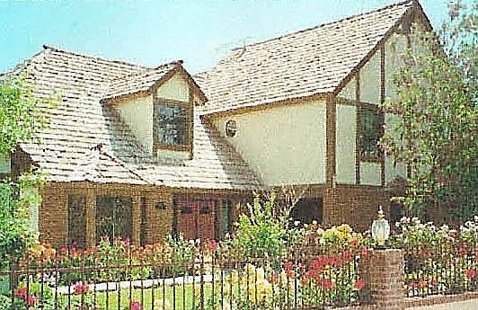 2nd image of 7887 Tara Ave
