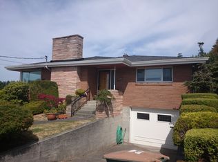 3244 57th Ave SW, Seattle, WA 98116