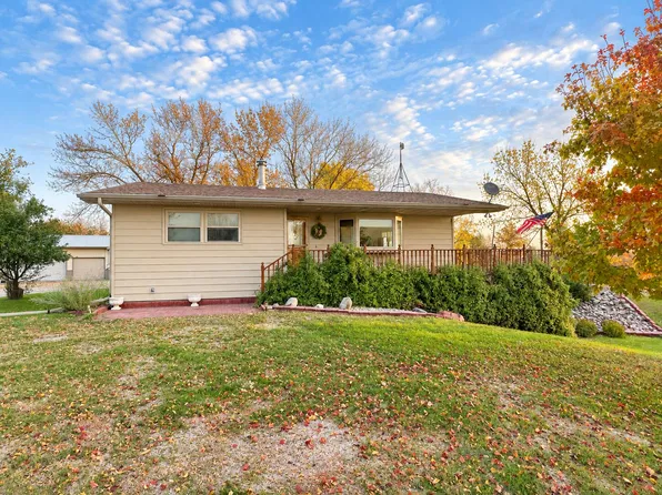 12876 382nd Ave, Aberdeen, SD 57401