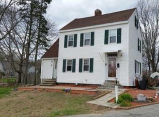 77 Wakefield St, Reading, MA 01867