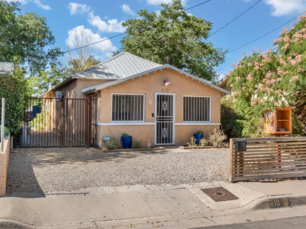 210 Garfield Ave SE, Albuquerque, NM 87102