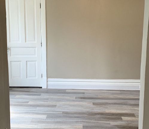 5th image of 128 N 6th Ave