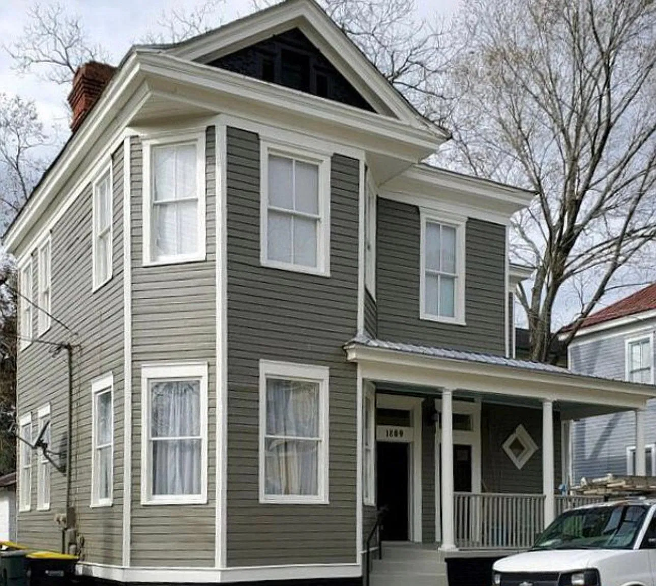 1809 Jefferson St — Photo 1