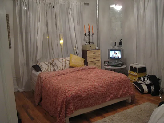 Sold by HOTPROPERTY NYC LLC | media 4