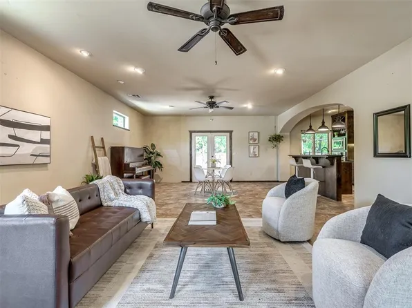 4102 Cramer Rd, Spencer, OK 73084