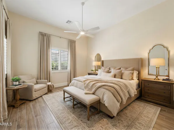 8974 N 8TH Lane, Phoenix, AZ 85021