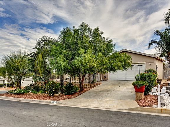 2nd image of 802 Roadrunner Way