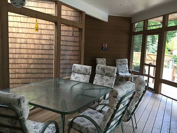 Large Screened Porch