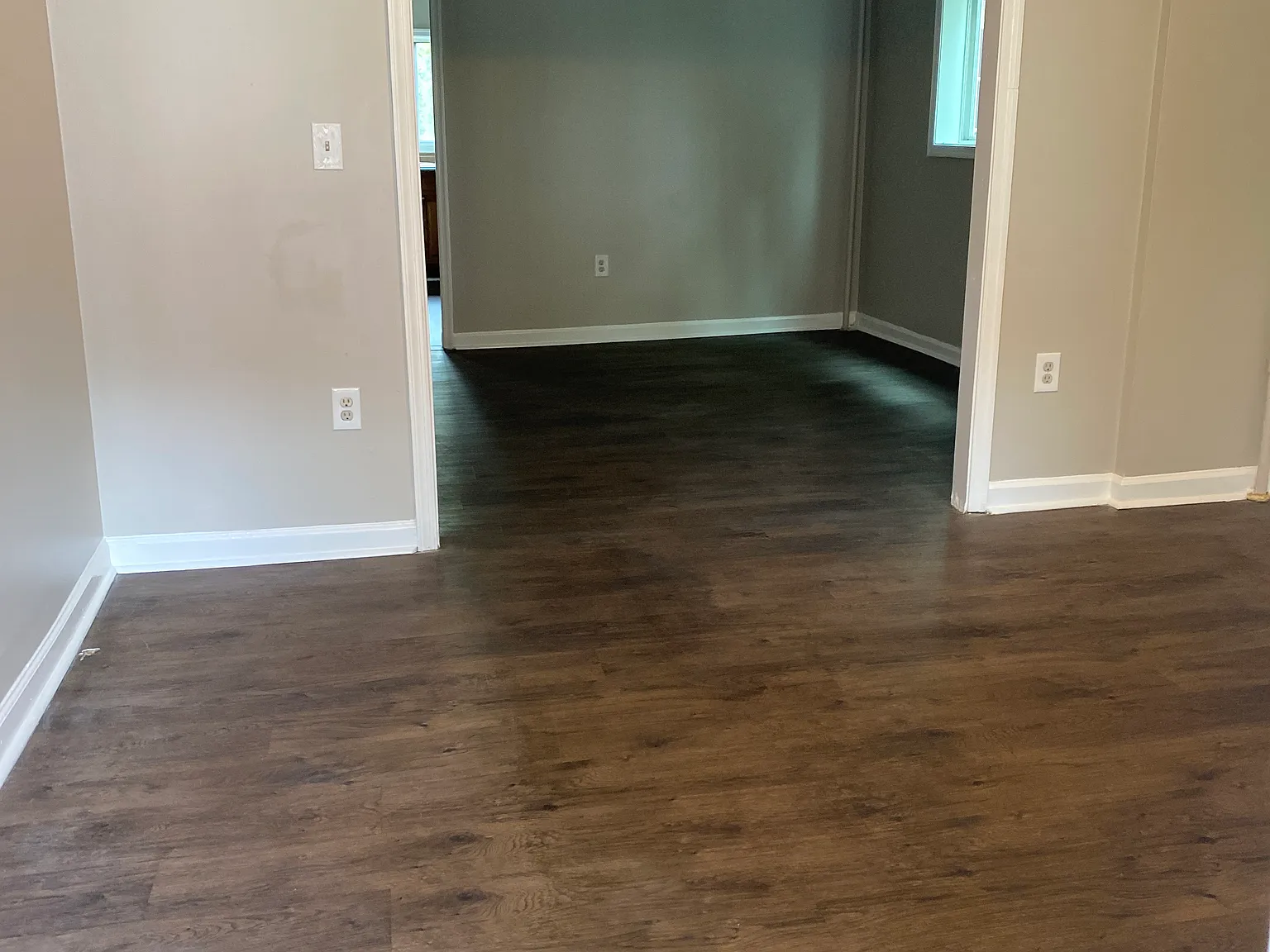 2 bed, $1,095 — Photo 1