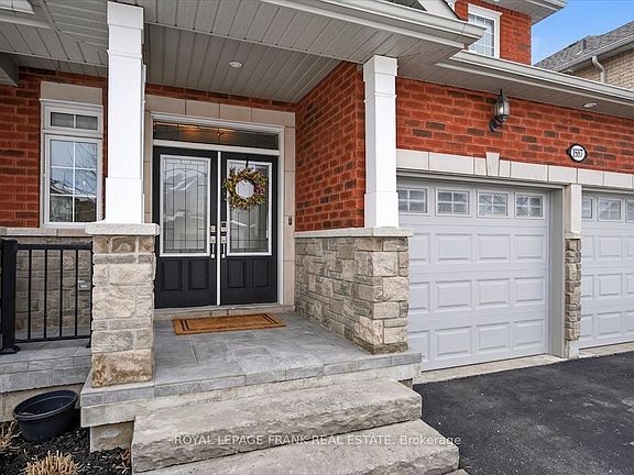 3rd image of 1557 Cahill Dr