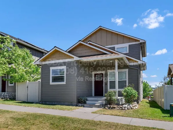 3768 E Bogie Dr, Post Falls, ID 83854