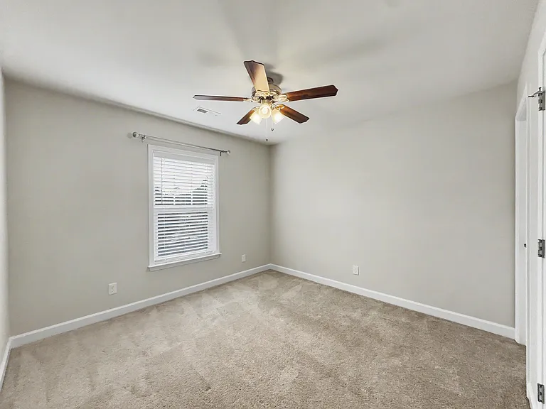 9403 Segundo Ln — Photo 33