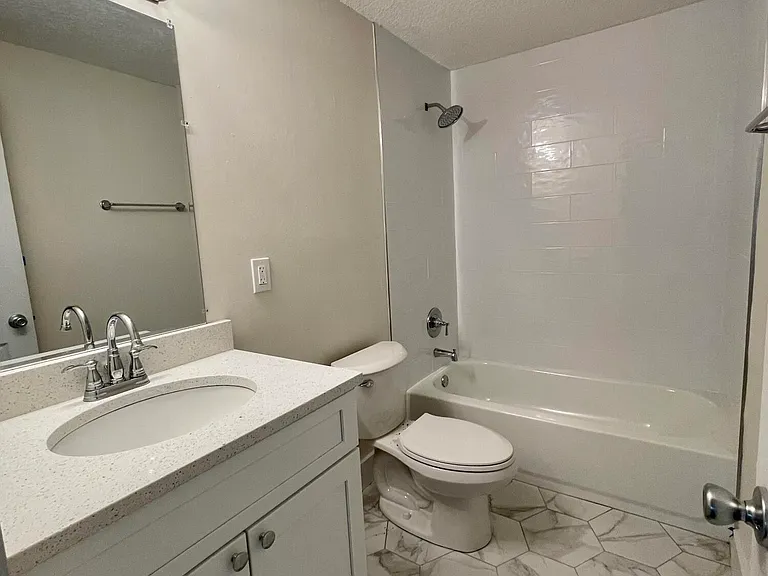 10867 Bahia Dr — Photo 17