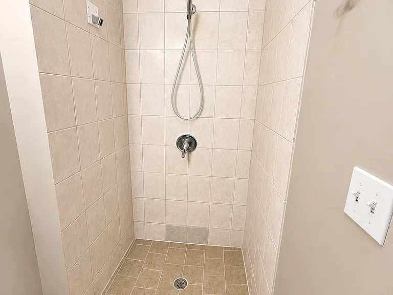 6038 N Claremont Ave #3N — Photo 16