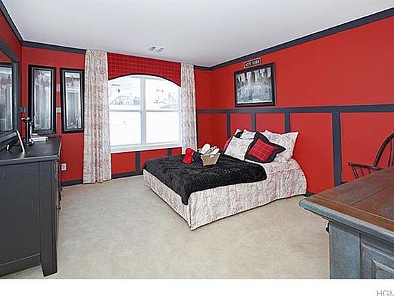 5th image of 3 Cahill Dr