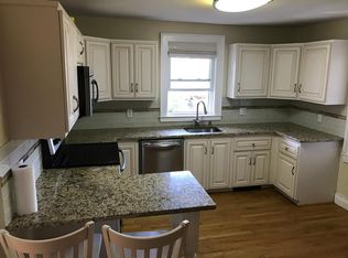 18 Moore St #1, Waltham, MA 02453