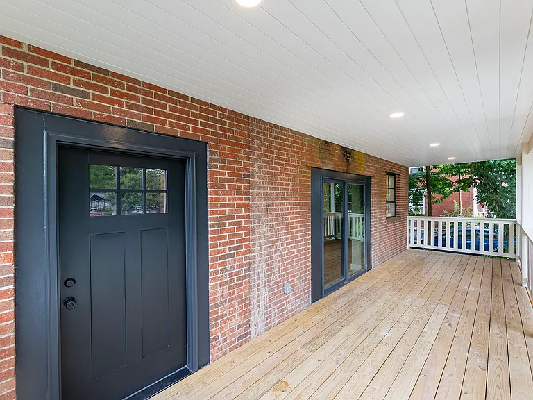 903 Orchard Ave — Photo 3