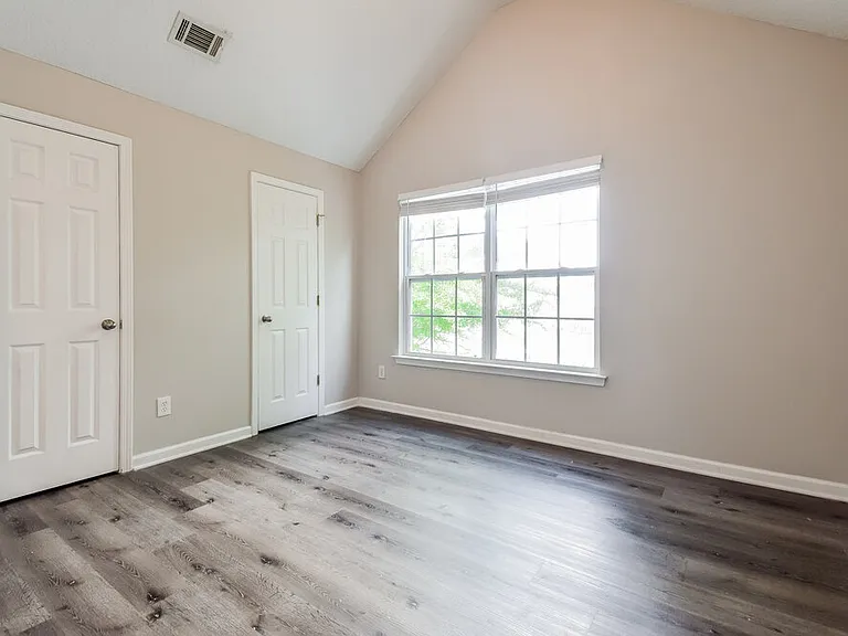 3038 Summer Breeze Dr — Photo 18