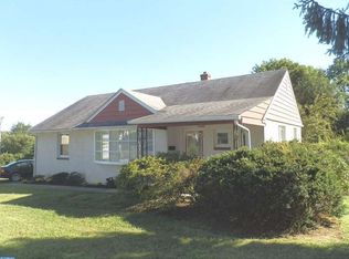 781 Castlewood Rd, Glenside, PA 19038