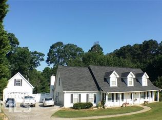 586 Camp Perrin Rd, Lawrenceville, GA 30043