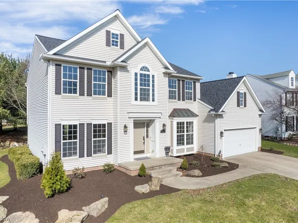 6703 Birchbark Ave NE, Canton, OH 44721