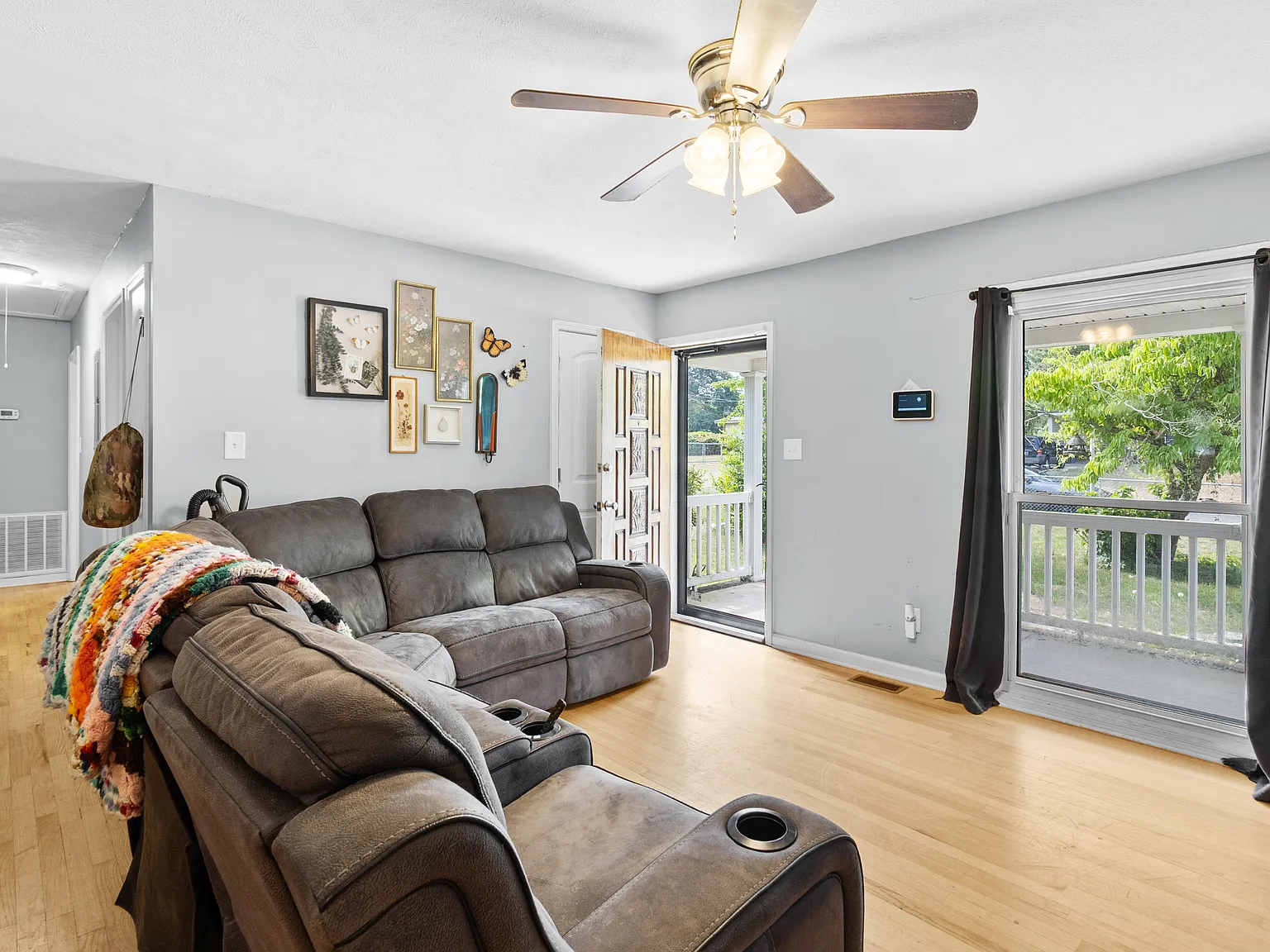 3 bed, 1244 sqft, $1,500 — Photo 3