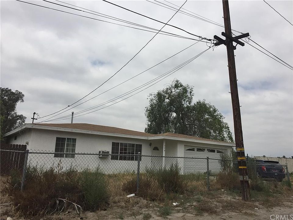 1st image of 270 S Artesian St