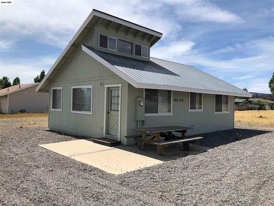 1st image of 686-840 Acorn Way