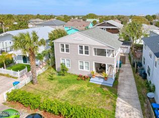 220 Margaret St, Neptune Beach, FL 32266