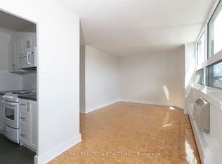 485 Huron St #306, Toronto, ON M5R 2R5