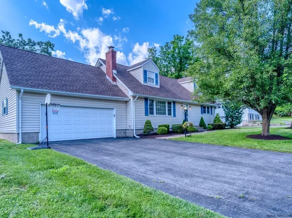 214 East Drive, Hurley, NY 12443