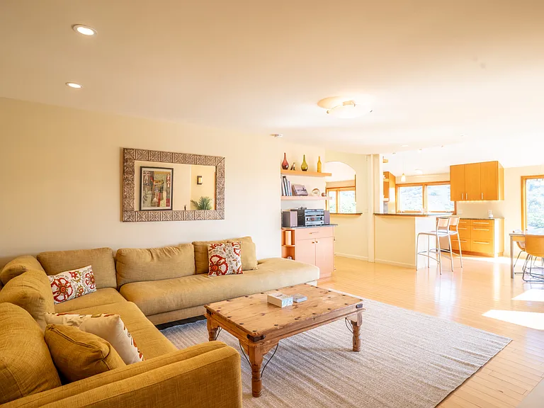 452 Chestnut Ave — Photo 5