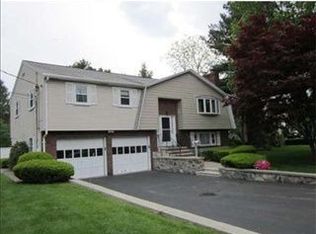 110 Graymore Rd, Waltham, MA 02451