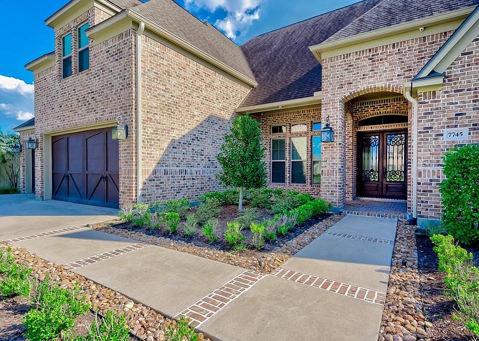 7745 Village Dr Beaumont TX 77713 Zillow