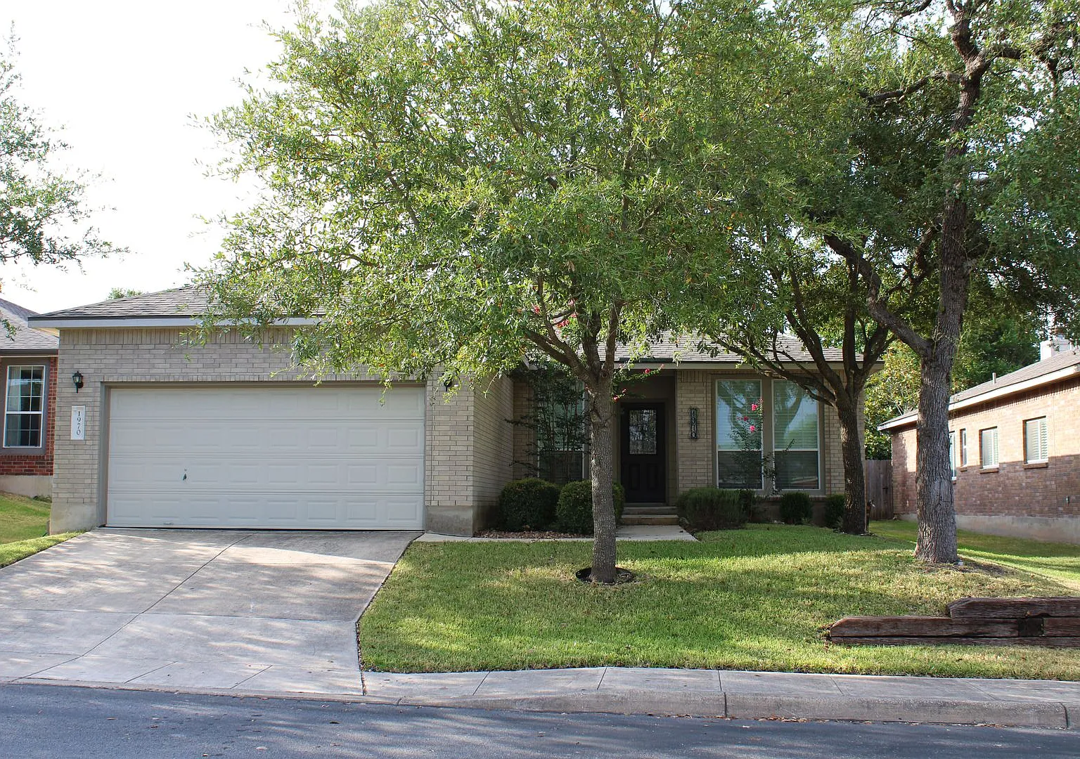 3-Bedroom In Lookout Canyon Creek, Comal I.S.D. — Photo 1