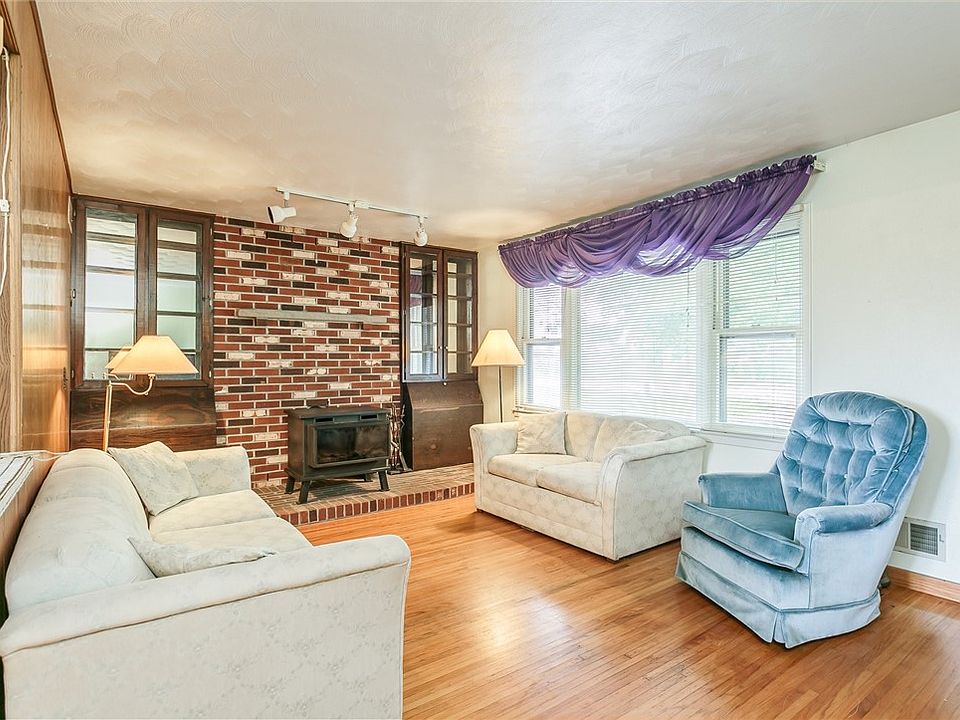 2707 Manitou Rd, Rochester, NY 14624 Zillow