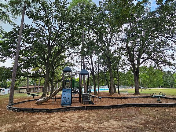 4th image of 0 Scarlet Oak