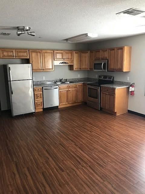 1st image of 105 S 8th Ave #202