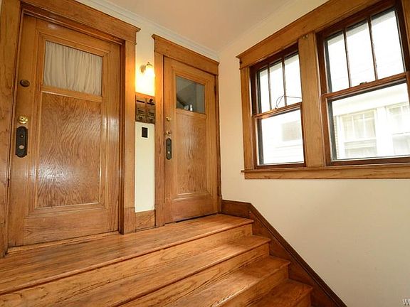 3rd image of 301 North Dr